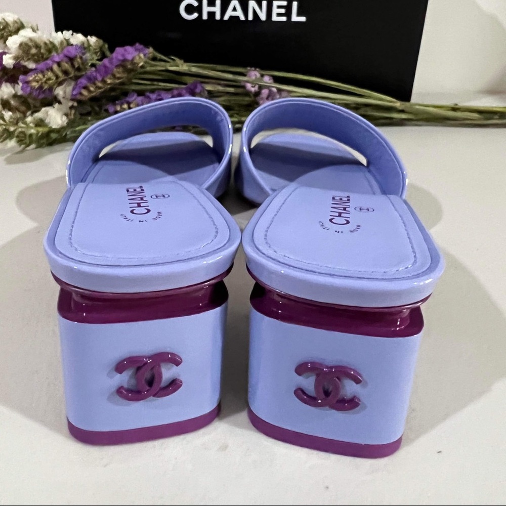 CHANEL Mules Size 39